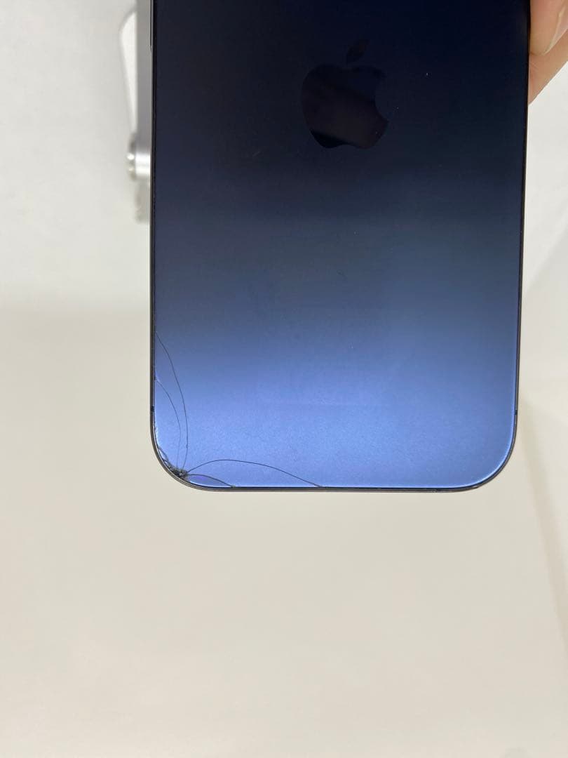 ジャンク品iPhone 15 Pro 256GB SIMフリー　69536