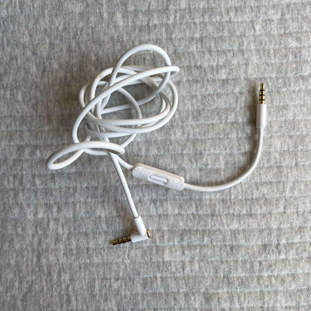 Beats studio3 ワイヤレスヘッドホン ホワイト