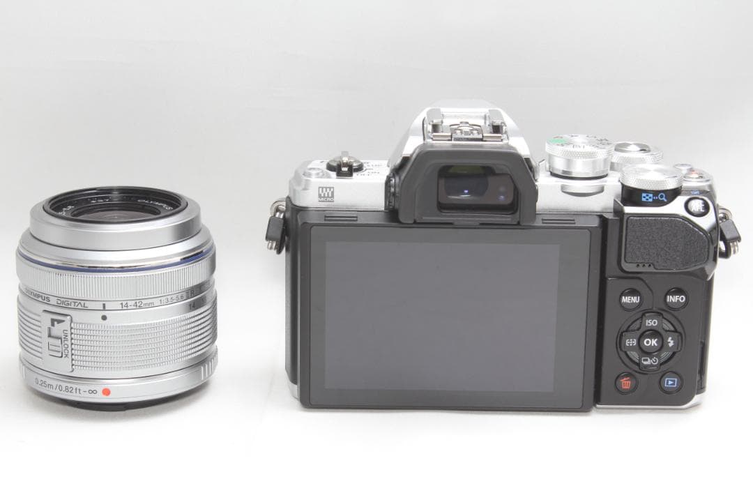 ❤️ショット数極少❤️OLYMPUS E-M10 Mark Ⅲ レンズセット