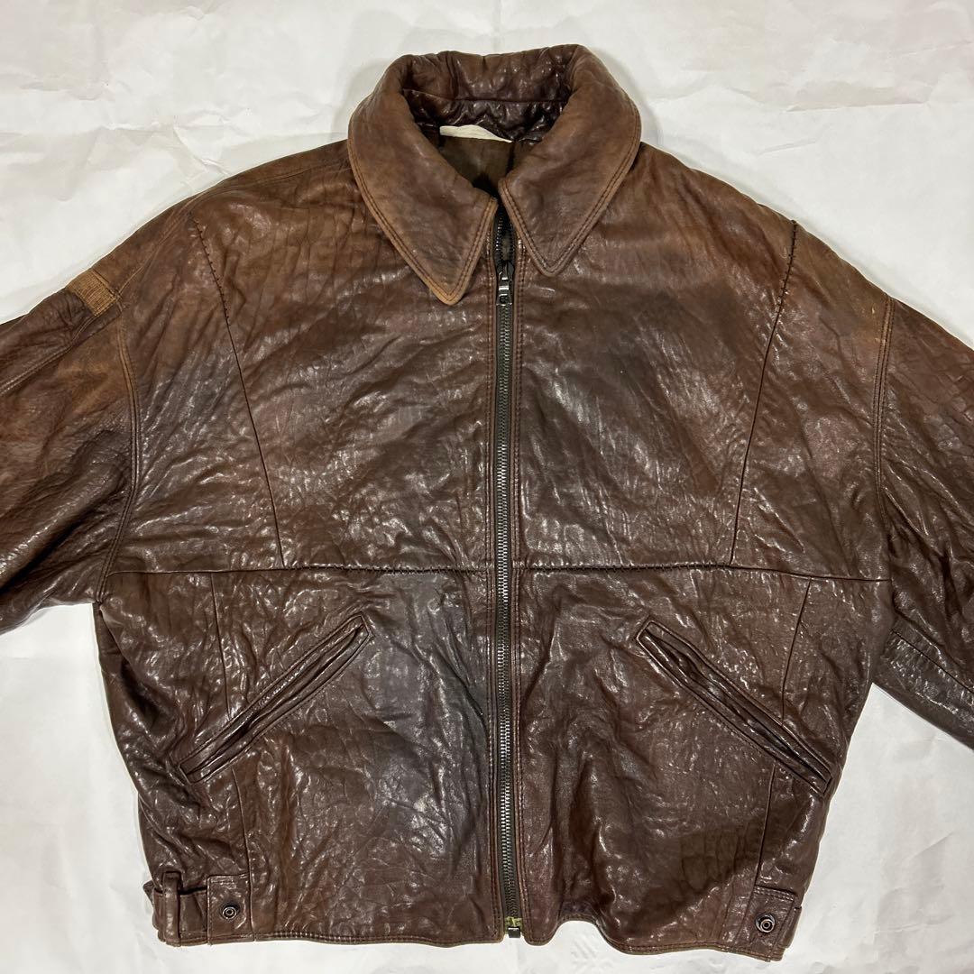 パッチ付きダークブラウンレザージャケット