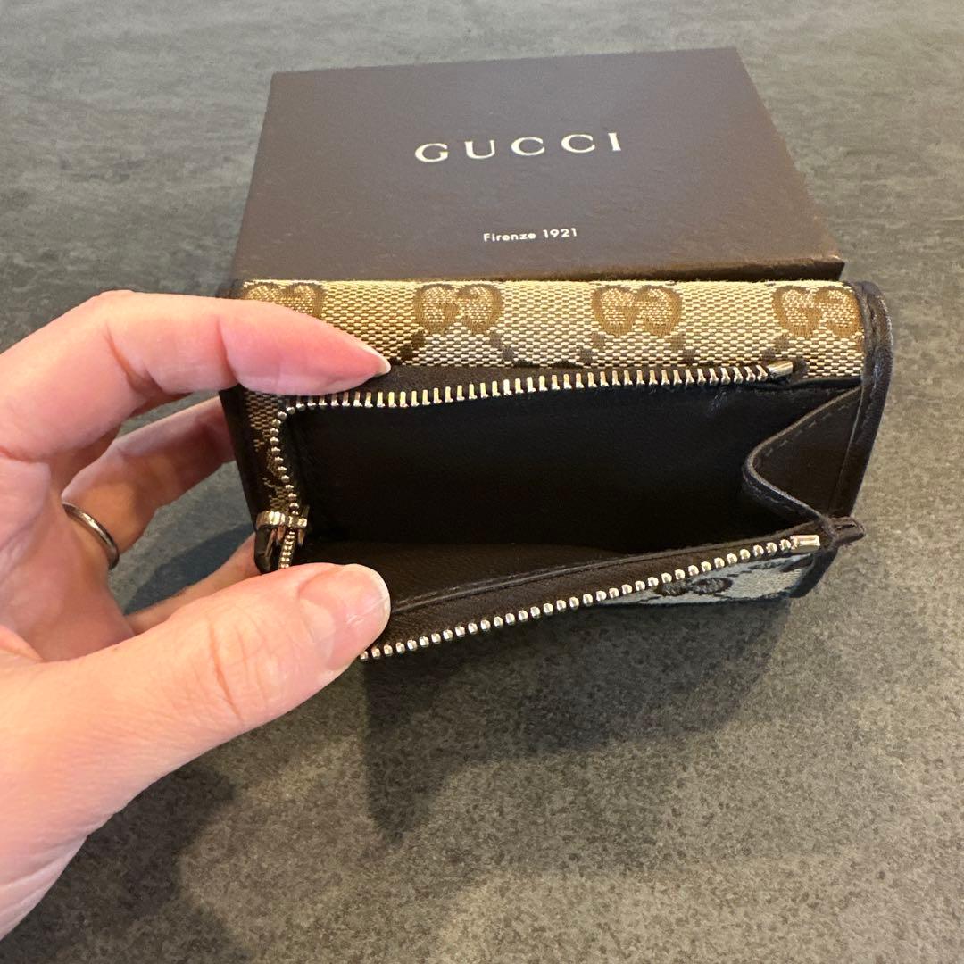 GUCCI GGキャンバス キーケース 箱付き