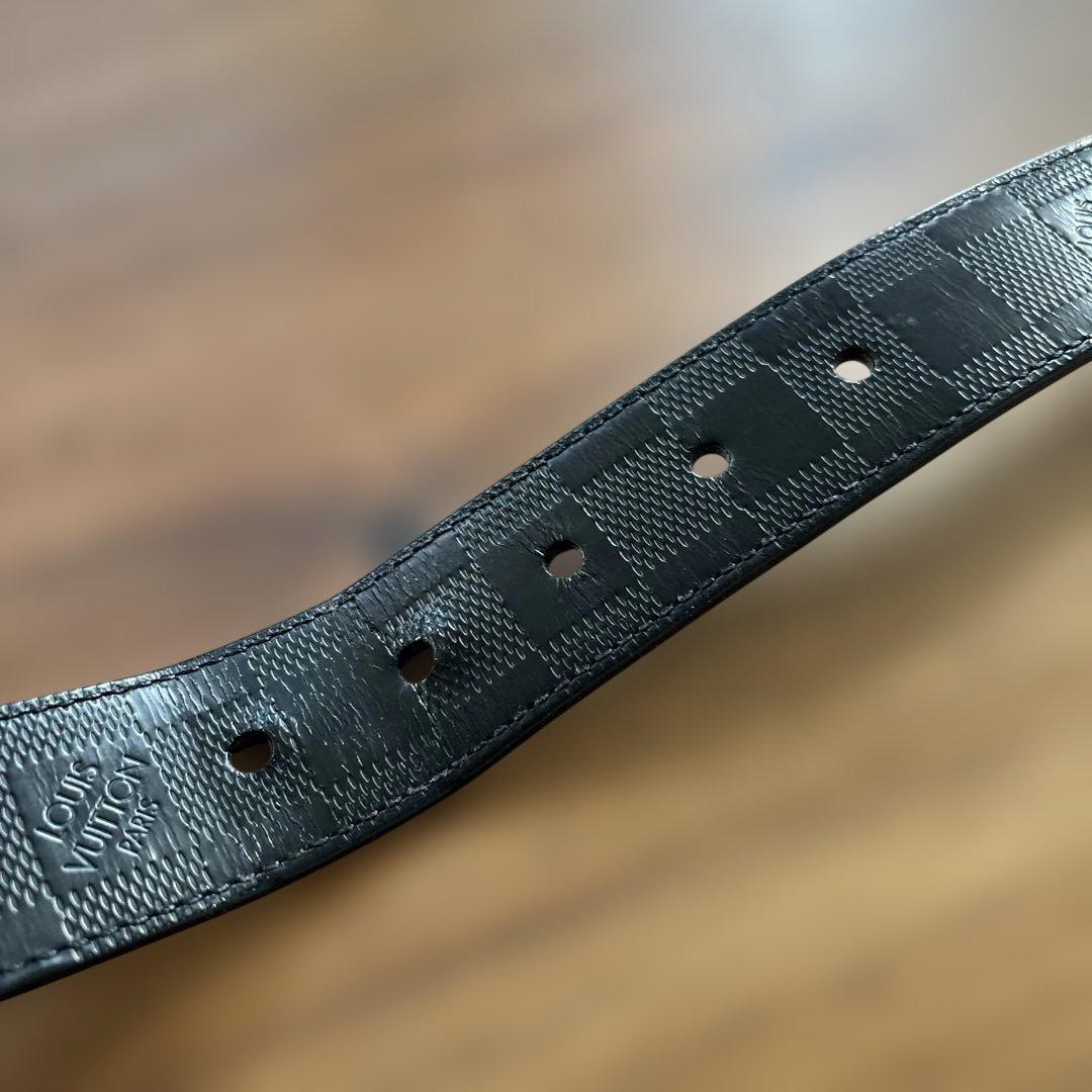 LOUIS VUITTON 黒レザーベルト