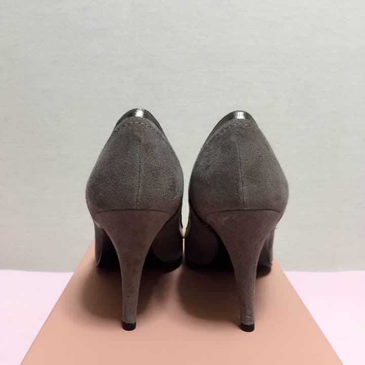みう値下げ★未使用品★DIANA★ダイアナ★スエードパンプス★グレー