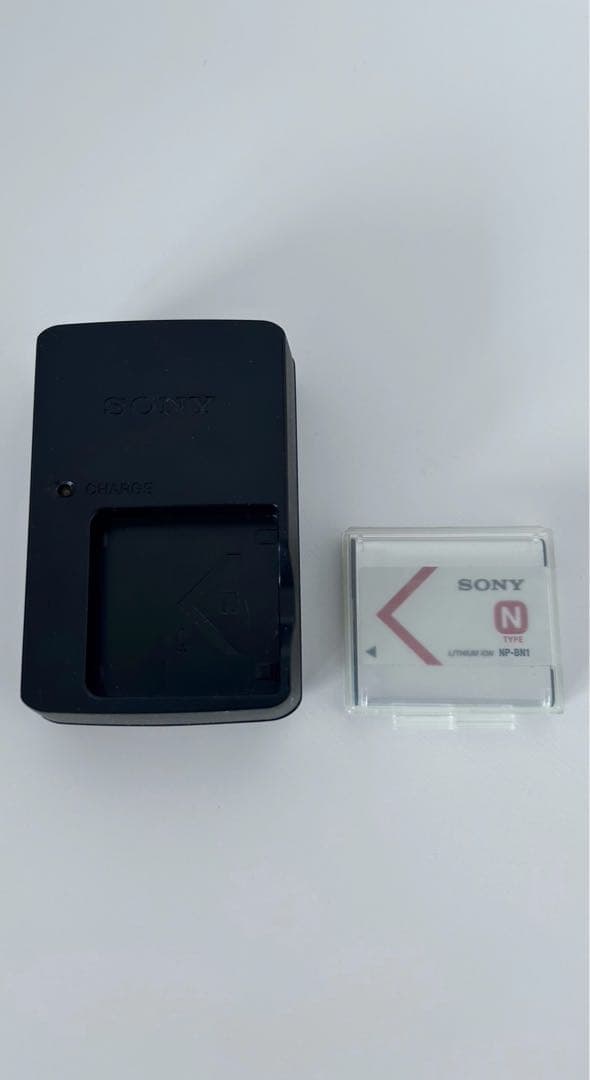 Sony サイバーショットDSC-W320 デジカメ　ソニー　充電器付きコンデジ