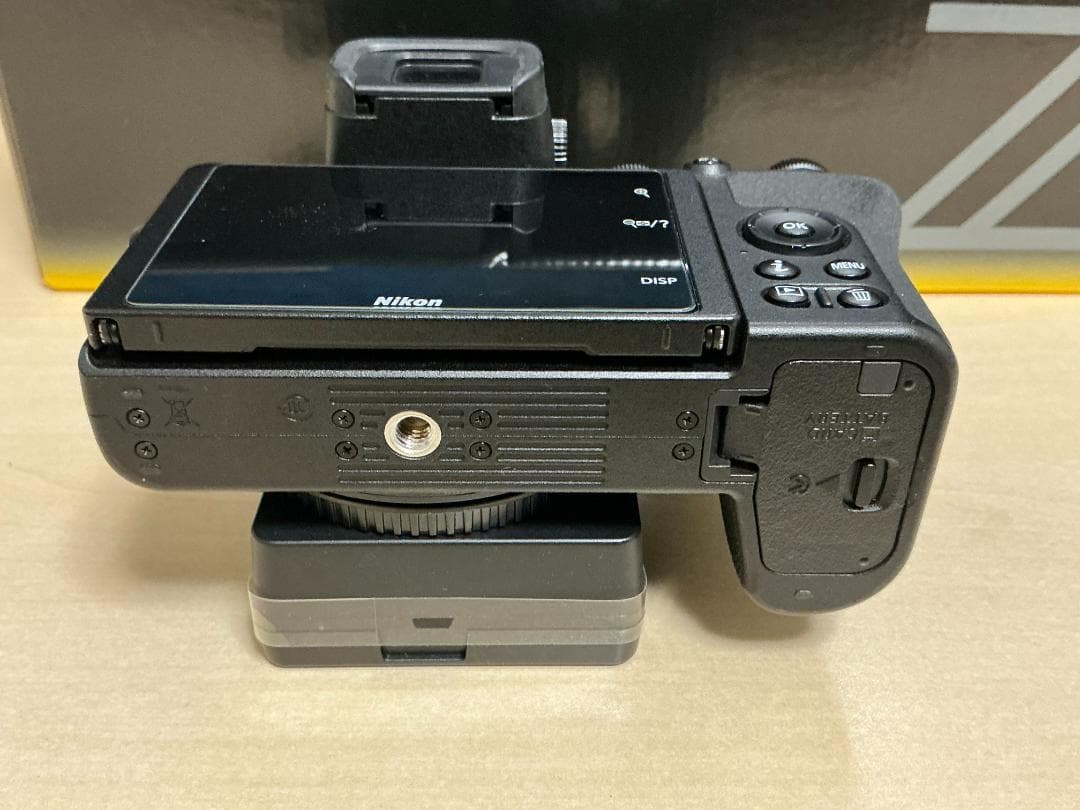 【中古】Nikon ニコン Z50 ダブルズームキット 元箱付き・バッテリー2個