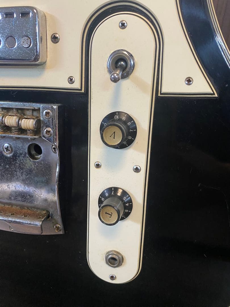 の*ぴ様 Q3084 ARIA Diamond 2000T エレキギター　ジャン