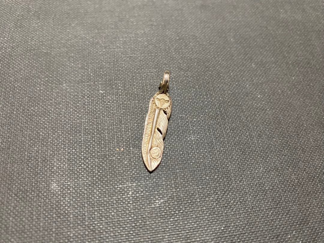 tady&king フェザー　ネックレス