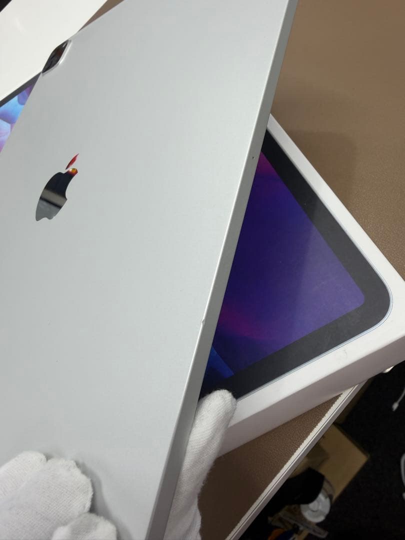 【完動品】iPad Pro 12.9 第4世代 256GB 【すぐ発送】