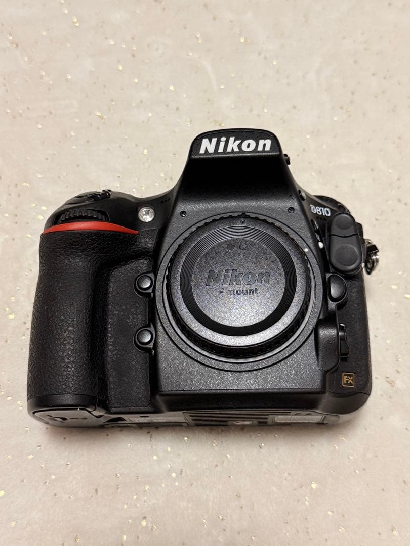 Nikon ニコン Ｄ８１０　純正バッテリーグリップ付き　シャッター数30112