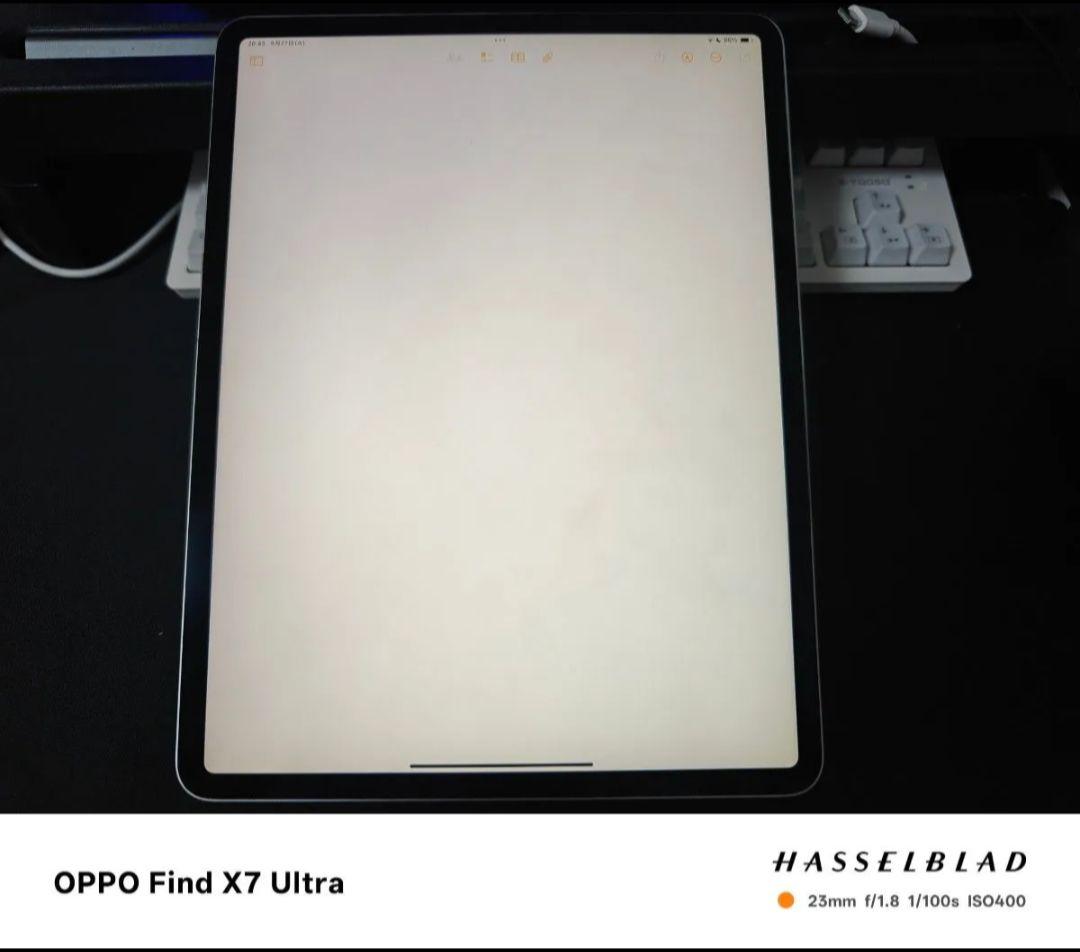 iPad Pro 12.9インチ (第4世代) Wi-Fiモデル