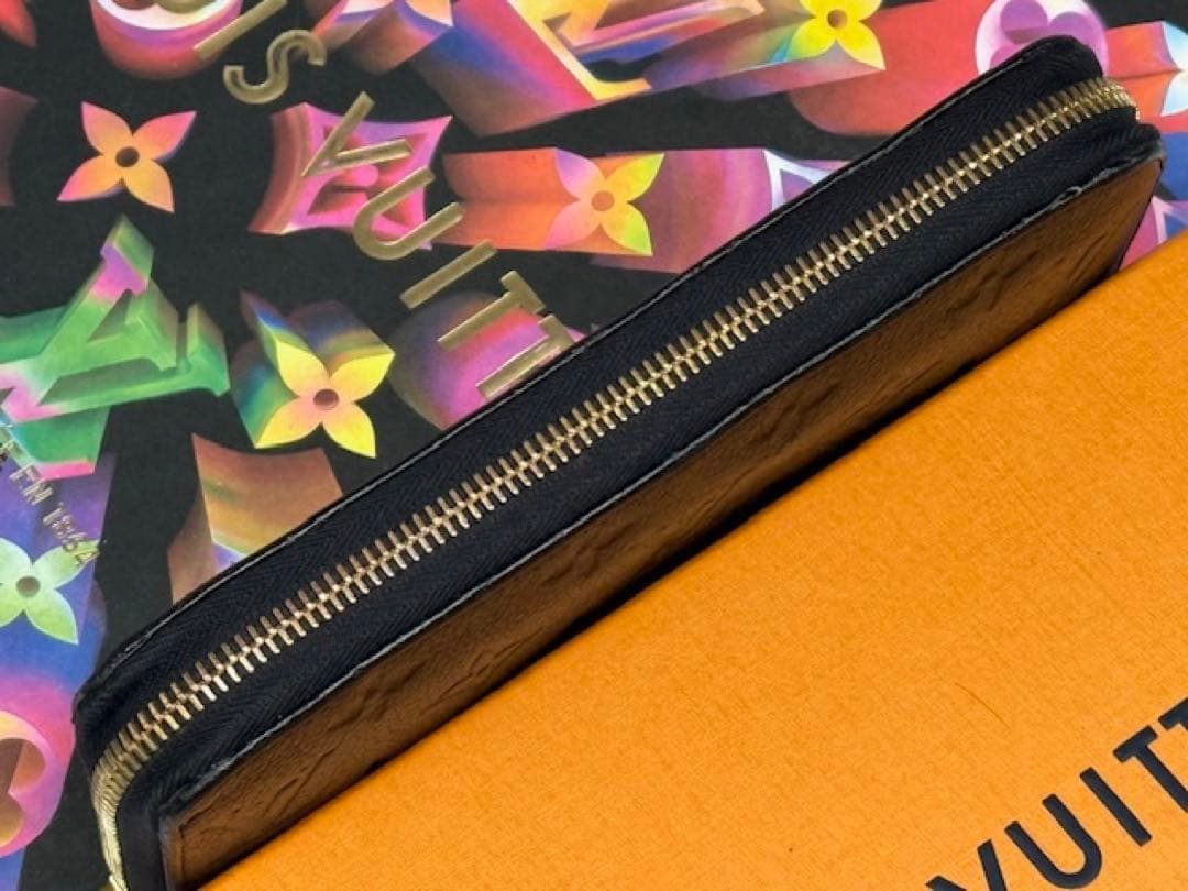 良品！ルイヴィトン　アンプラント　ジッピーウォレット　ブラック