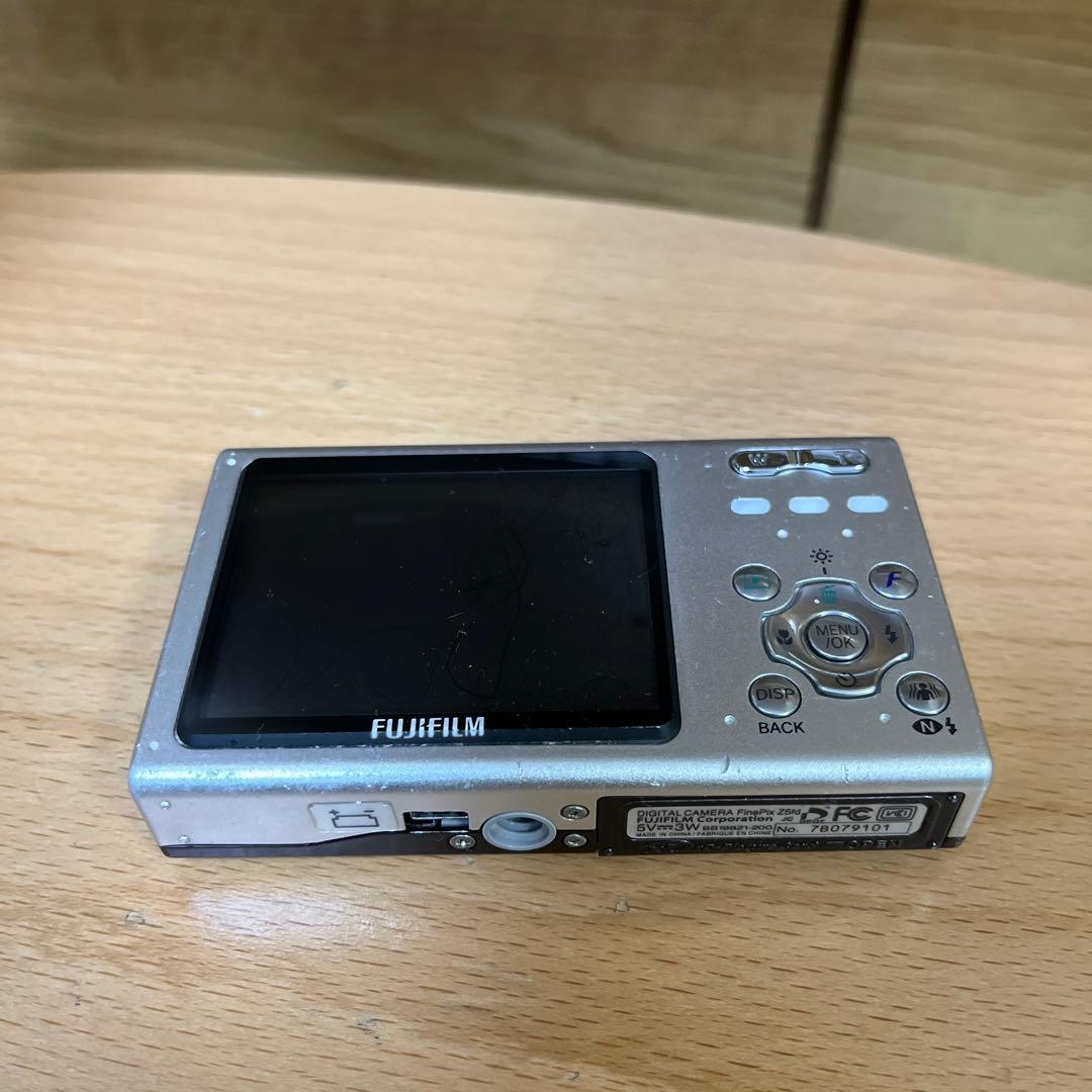 【送料無料】FUJIFILM finepix Z5fd デジタルカメラ　コンデジ