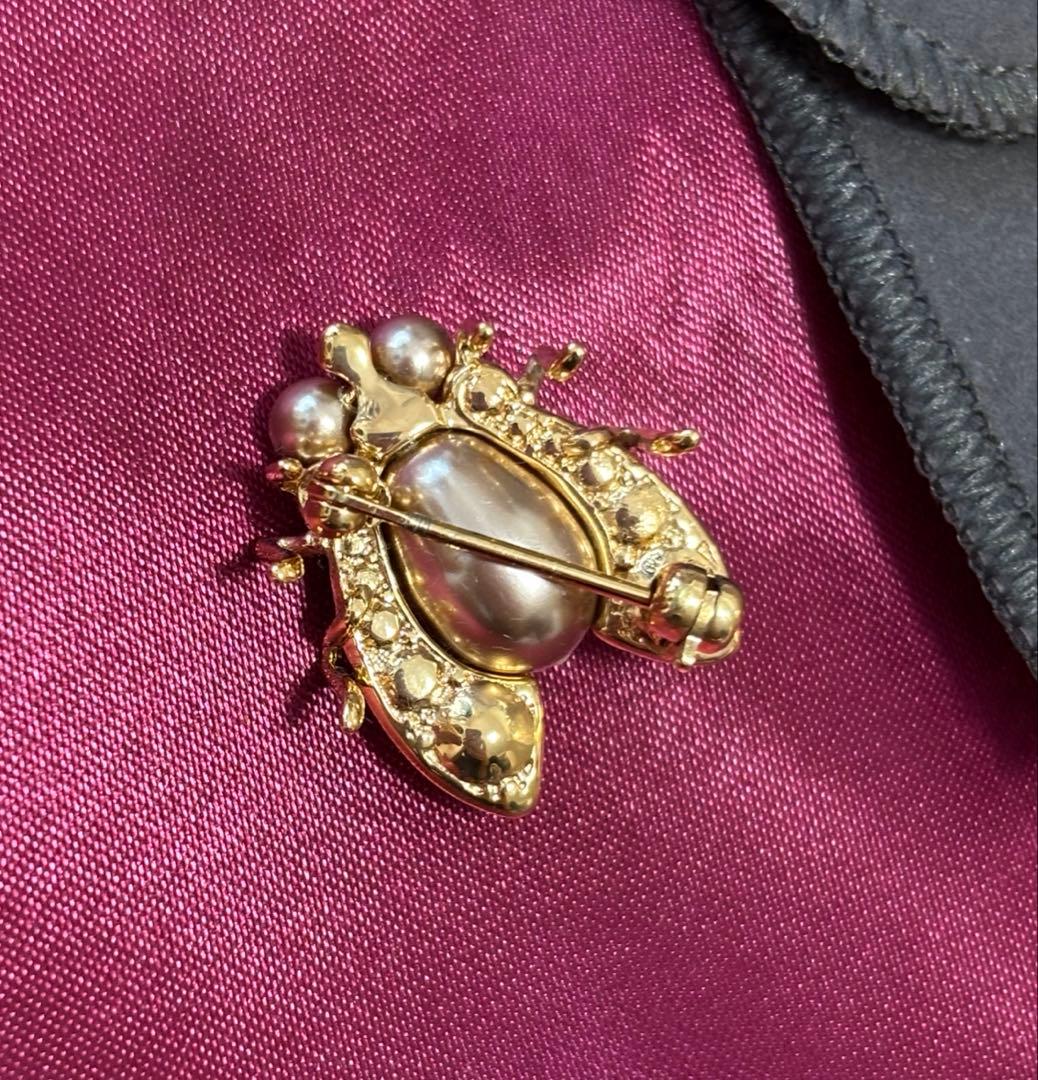 Vivienne Westwood ヴィヴィアン ウエストウッド ブローチ