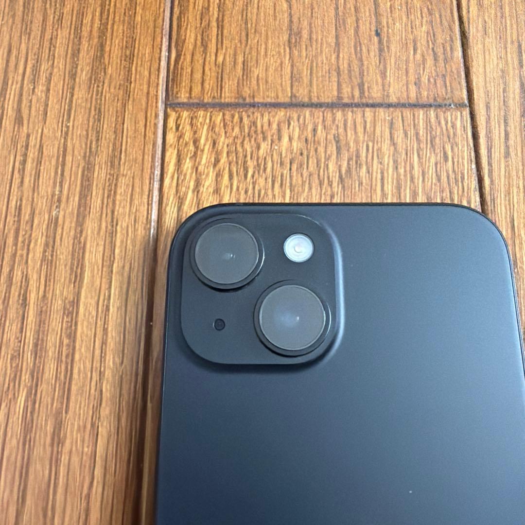 Apple iPhone 15 ブラック 本体 充電ケーブル付