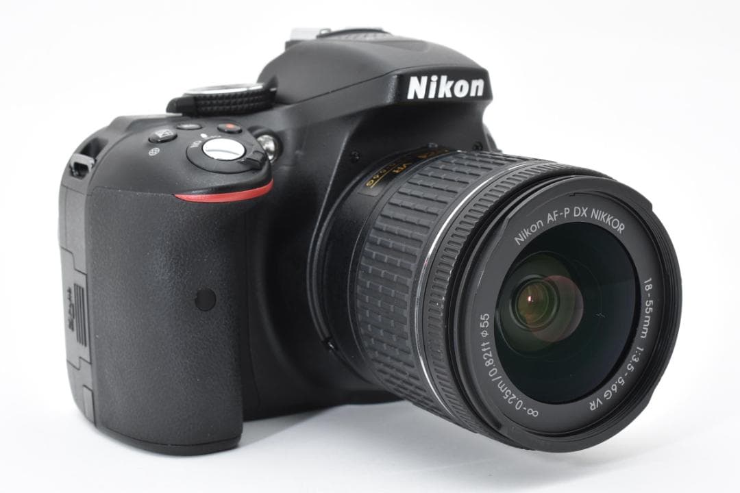 お値下げ歓迎・ほぼ新品 Nikon D5300 18-55 S数6773回 72