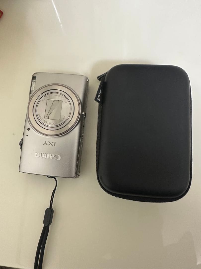 Canon IXY 650 デジタルカメラ 本体とケース