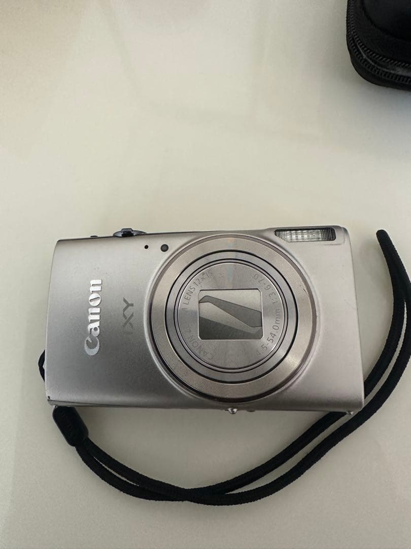 Canon IXY 650 デジタルカメラ 本体とケース