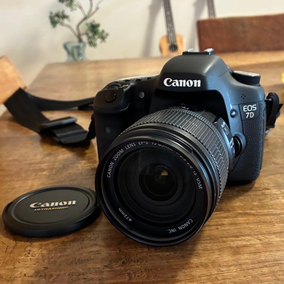 レンズ(ズーム) Canon EF-S 15-85mm F3.5-5.6 IS USM