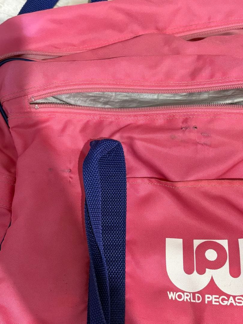 WORLD PEGASUS ピンクバッグ