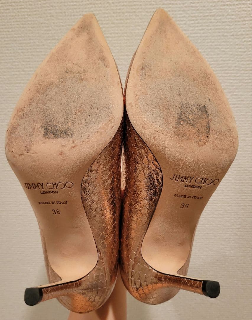 【JIMMY CHOO】ピンクゴールドのピンヒール23.5cm