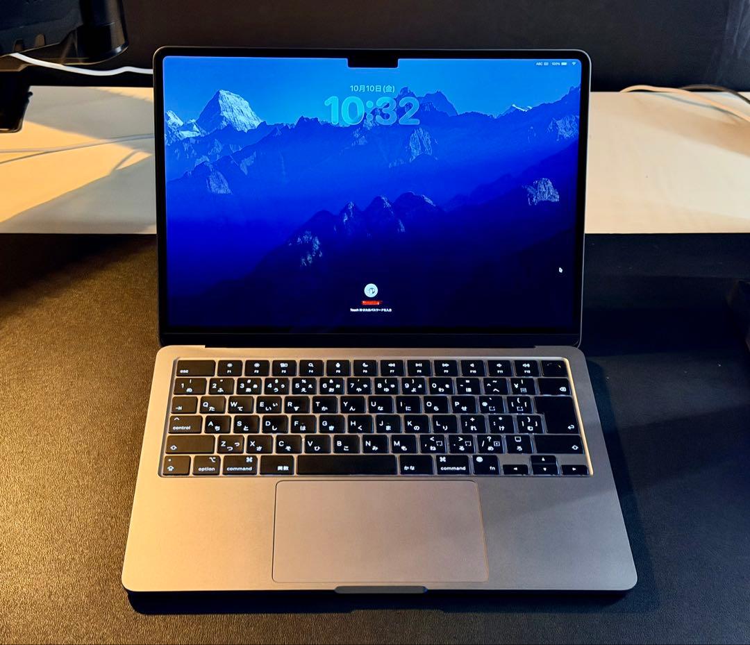 MacBook Air M2 スペースグレイ