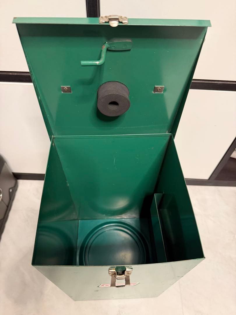 美品‼︎Coleman ランタンスチールケース‼︎