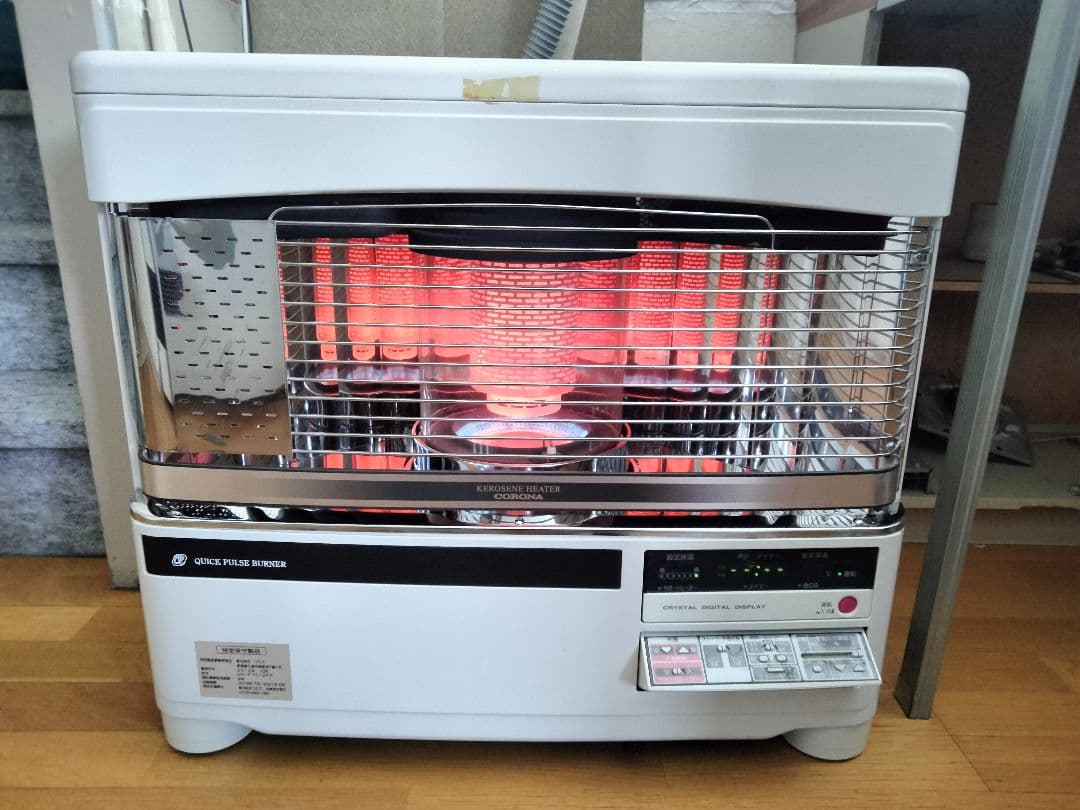 札幌発引き取り及び近郊配達限定出品コロナFF床暖対応石油ストーブ2012年式中古