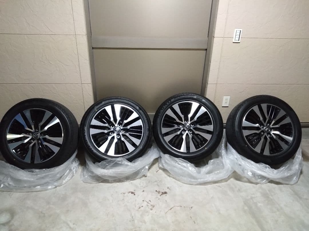 アルファード３０純正ホイールタイヤ