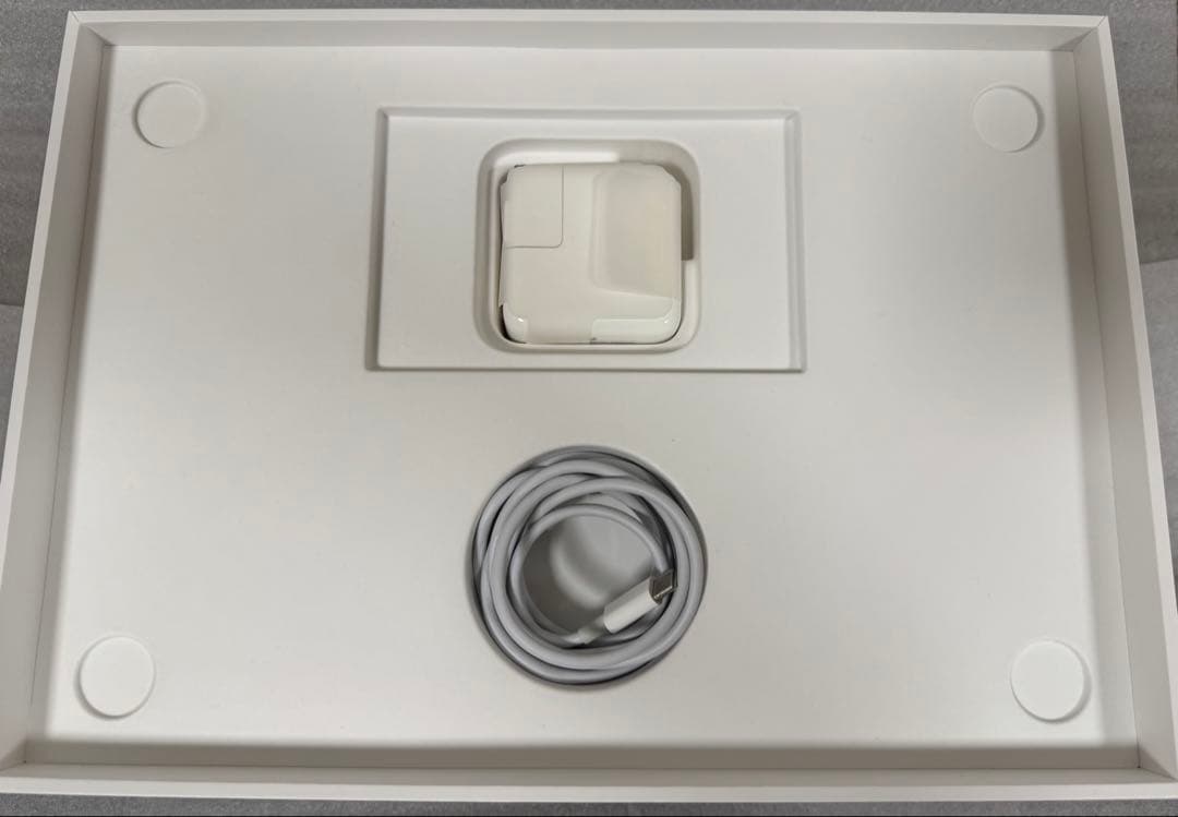 MacBook Air Core i7 16GB 1TB US配列