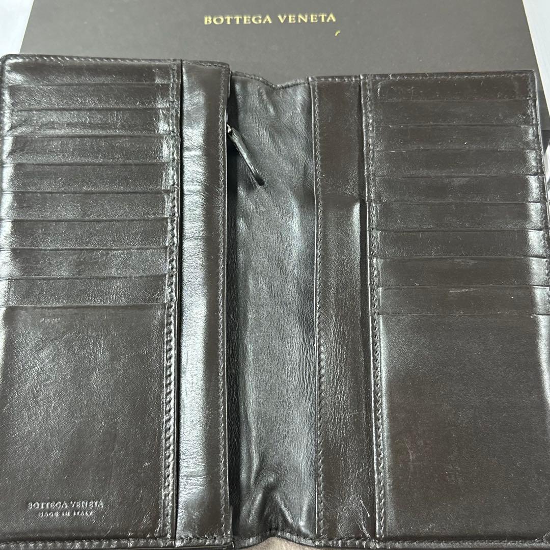 新品同様‼️ ボッテガヴェネタ　財布　二つ折り　長財布　イントレチャート