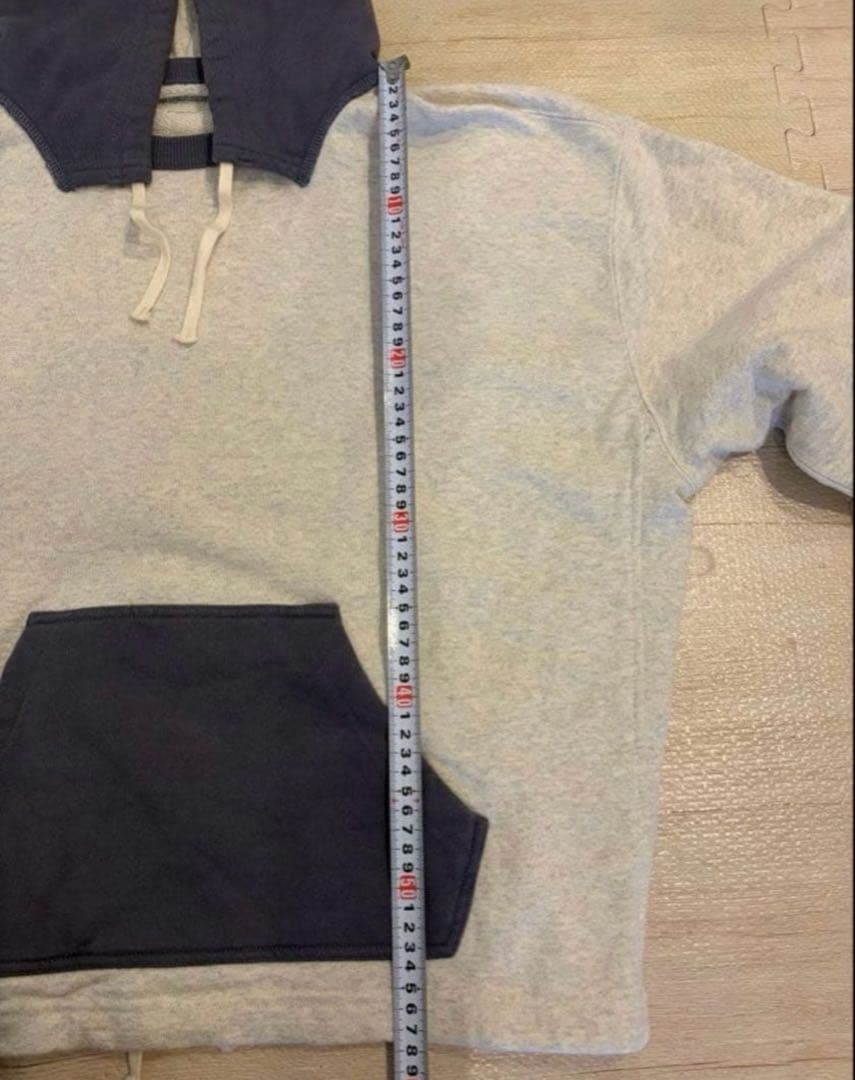 フィグベル　アタッチドフーディー　パーカー　オートミール　パープルネイビー