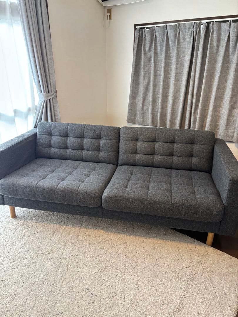 LANDSKRONA ランズクローナ 3人掛けソファ, ダークグレー/ウッド