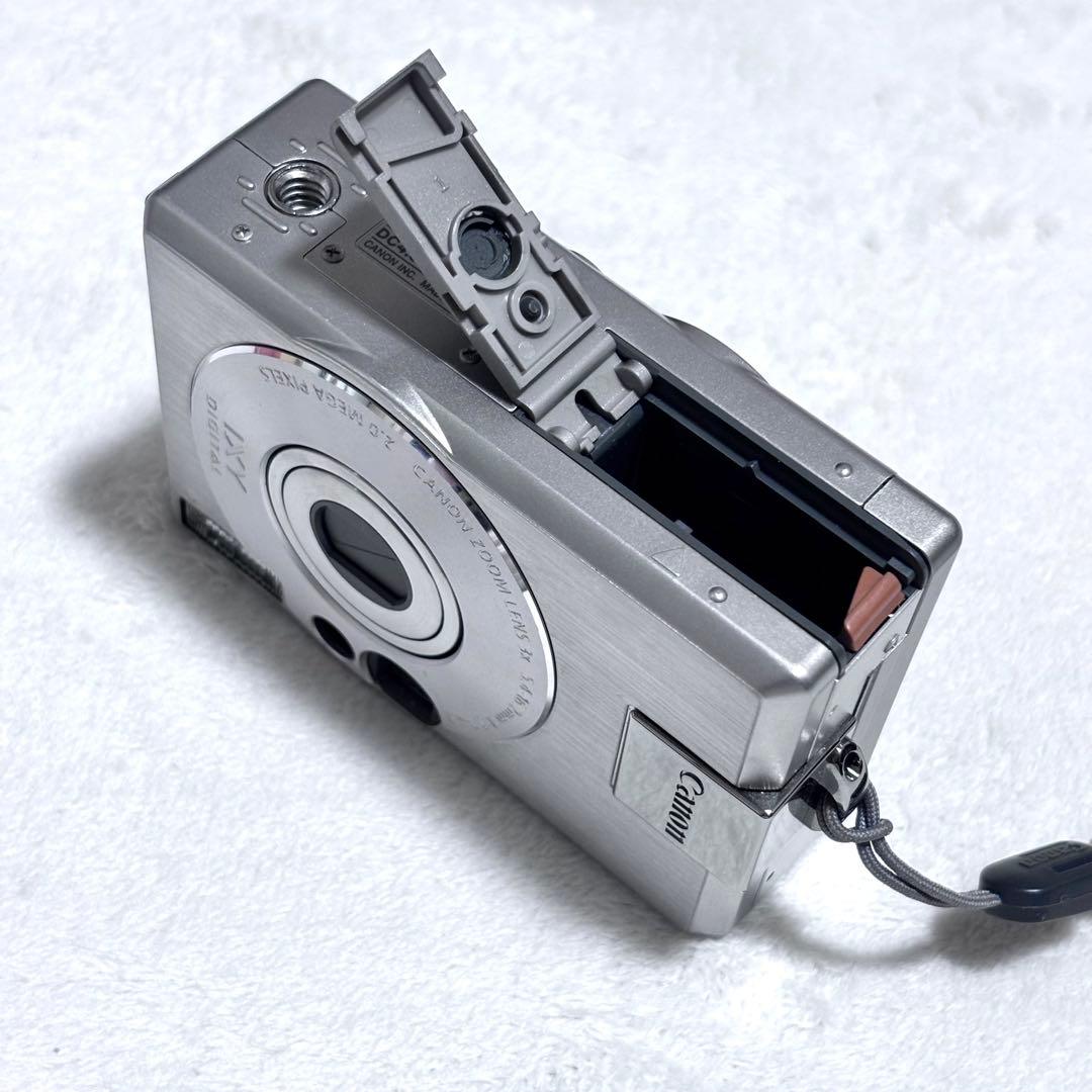 Canon IXY digital 300a コンパクトカメラ