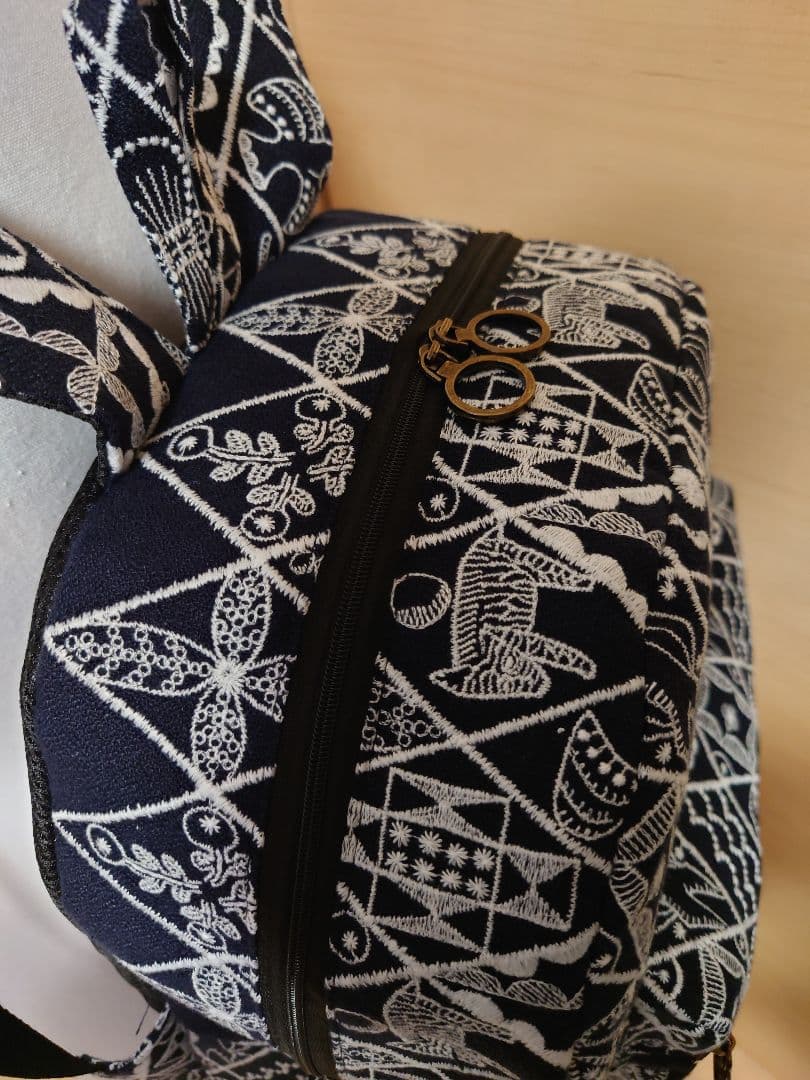 symphony navy　ミナペルホネン　リュック