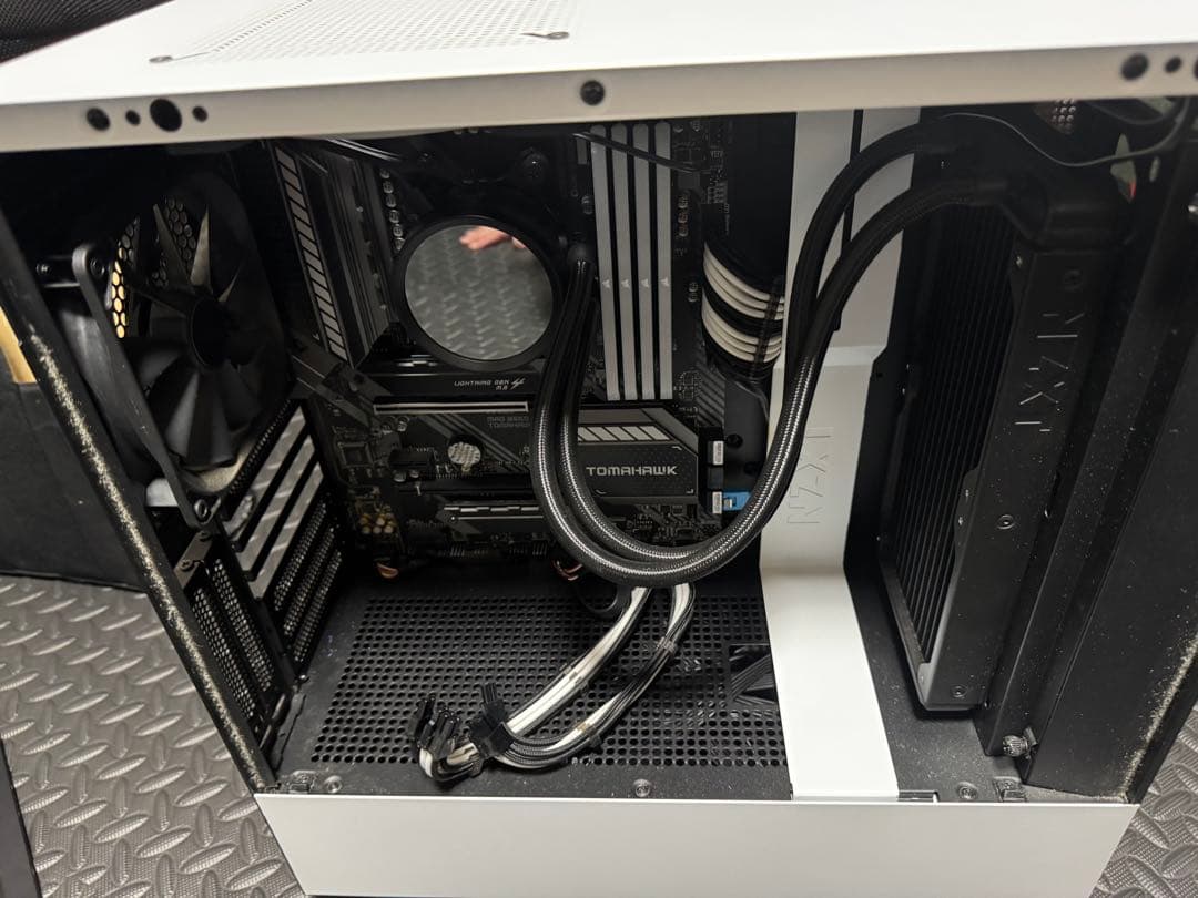 PC ryzen5 5600x NZXT簡易水冷クーラー