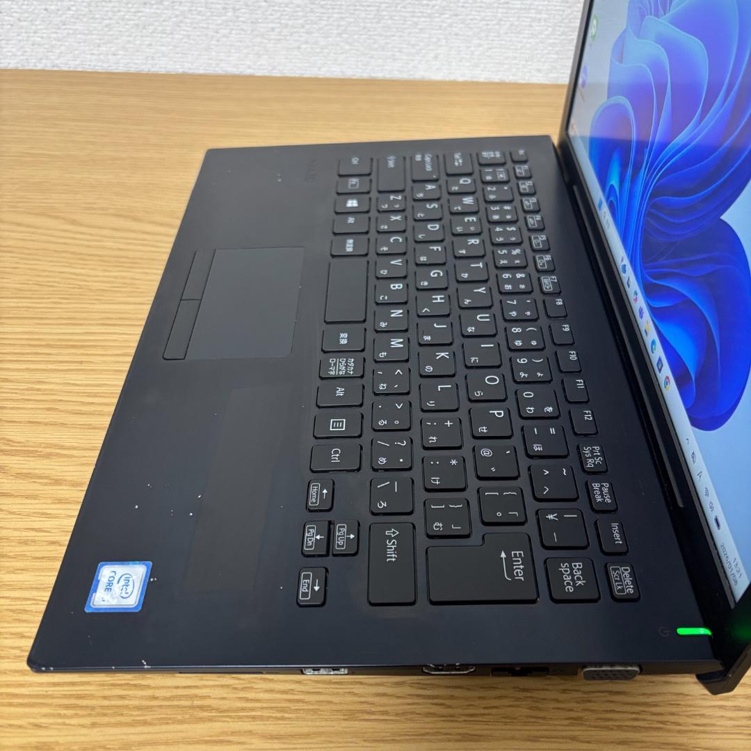 第8世代 VAIO Pro PG core i5 SSD Windows11