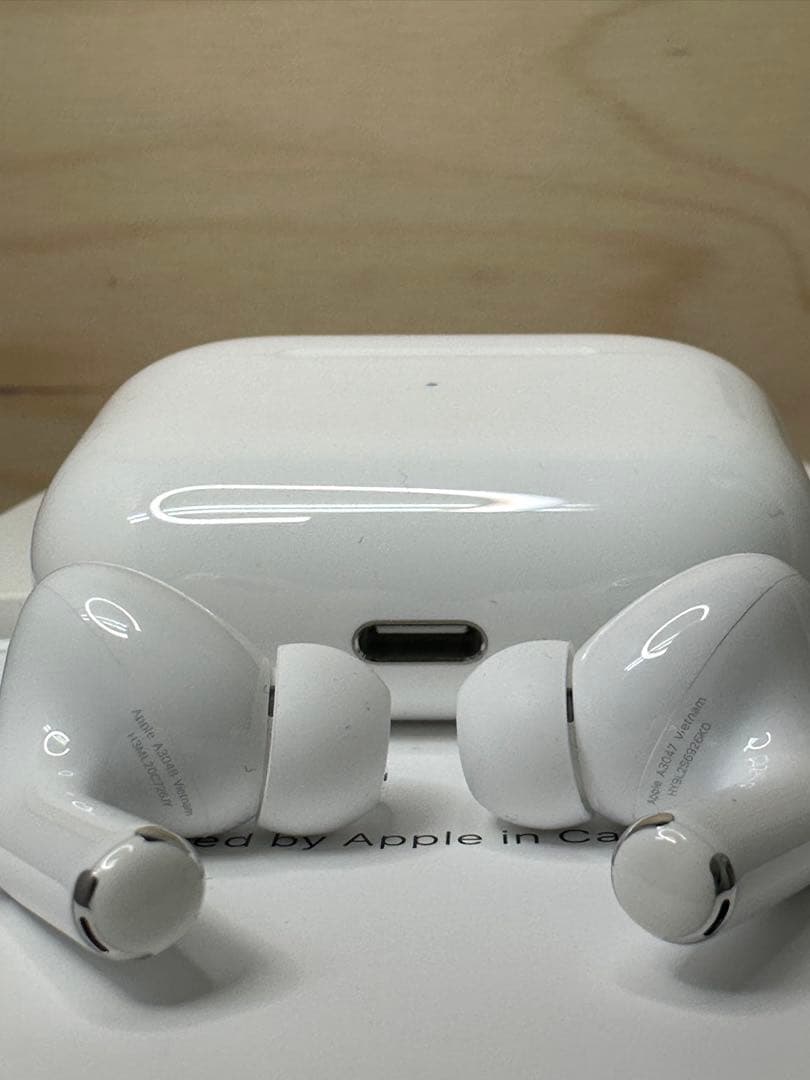 【極美品】AirPodsPro2 MagSafe MTJV3J/A GT6FJ