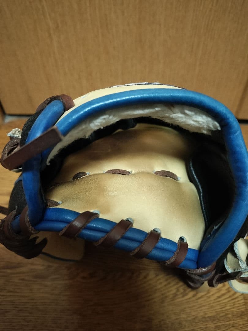 Wilson アルトゥーベモデル