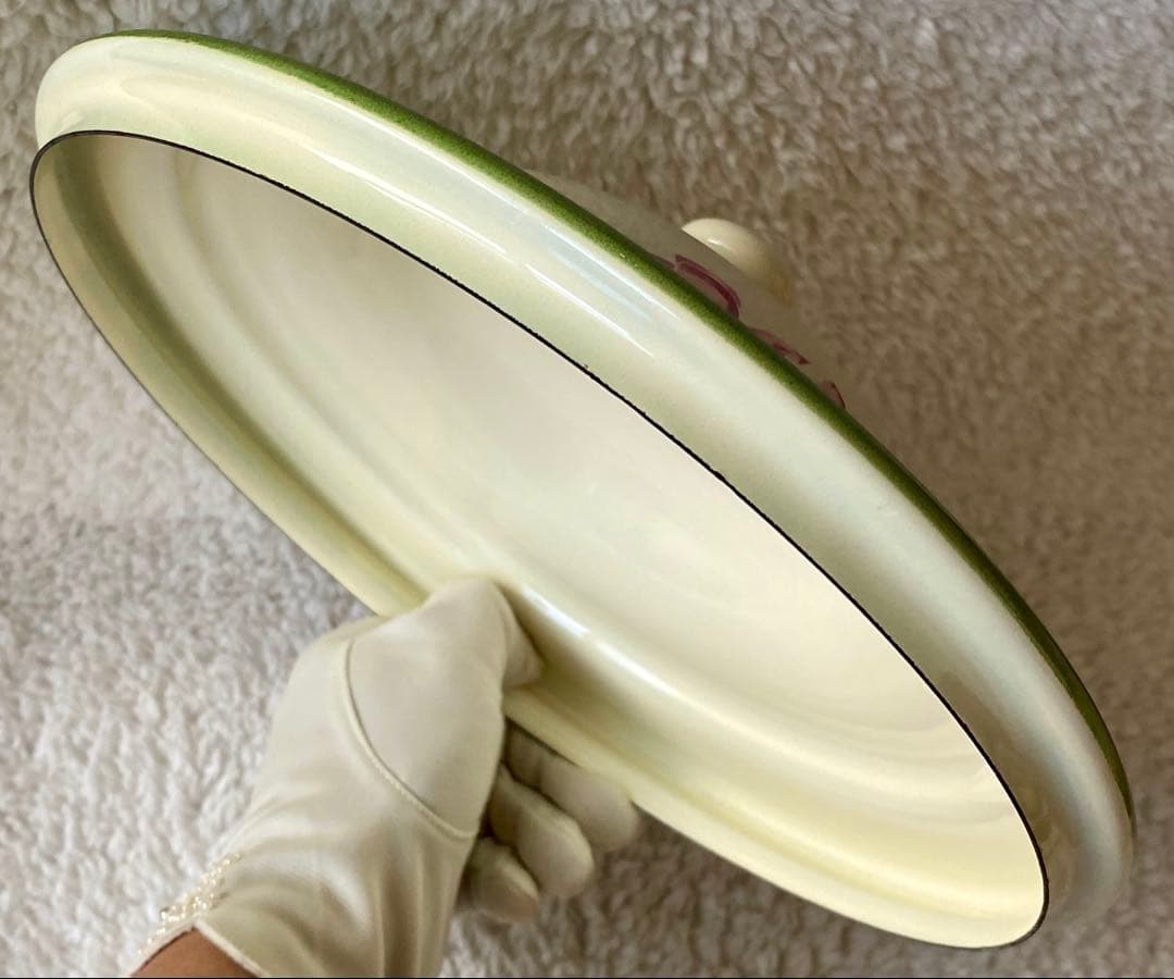 イマン　イヴ　ホーロー製取っ手付きビード入りストッカーLサイズ　欠け無し❣️