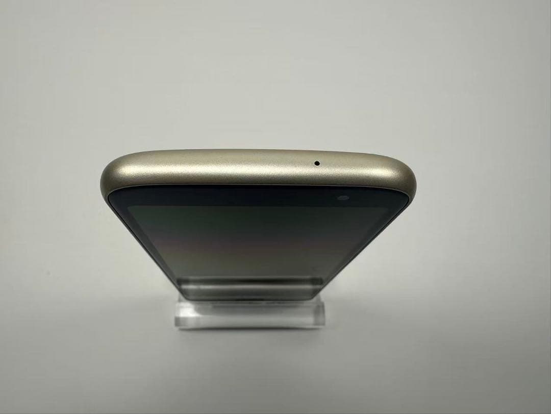 NTT docomo らくらくスマートフォン F-53E ゴールド ジャンク