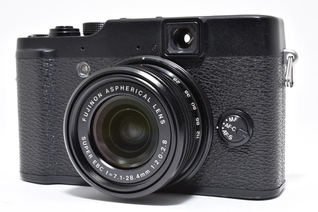 ■美品■ FUJIFILM 富士フィルム X10 #C685