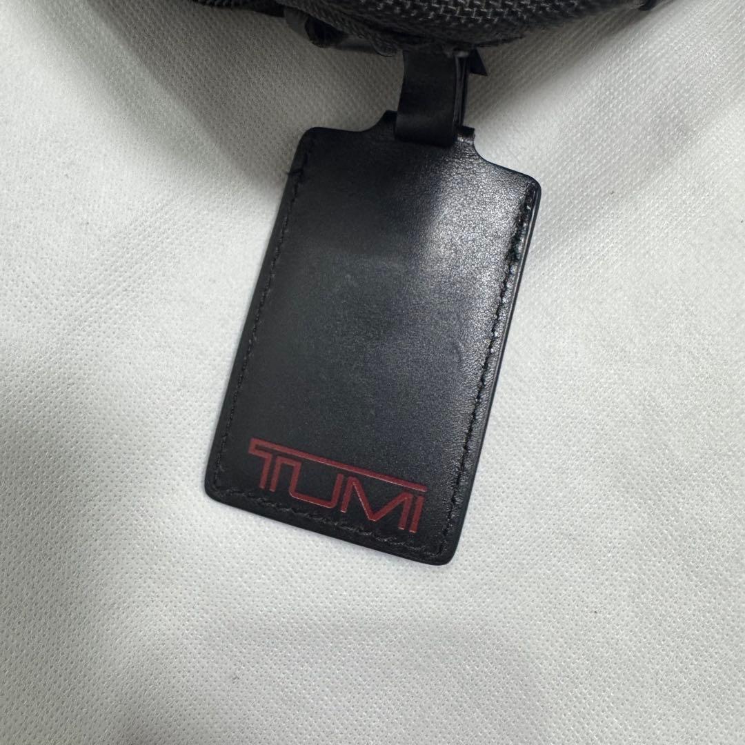 トゥミ スリム エクスパンダブル ブリーフ パック ブラック TUMI リュック