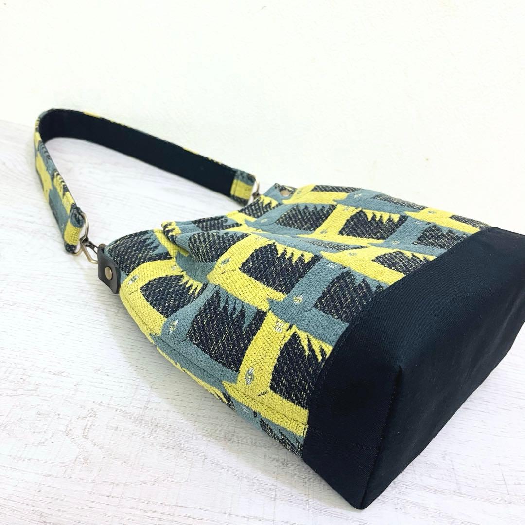 ミナペルホネン　ハンドメイド　ショルダーバッグ　thoroughbred