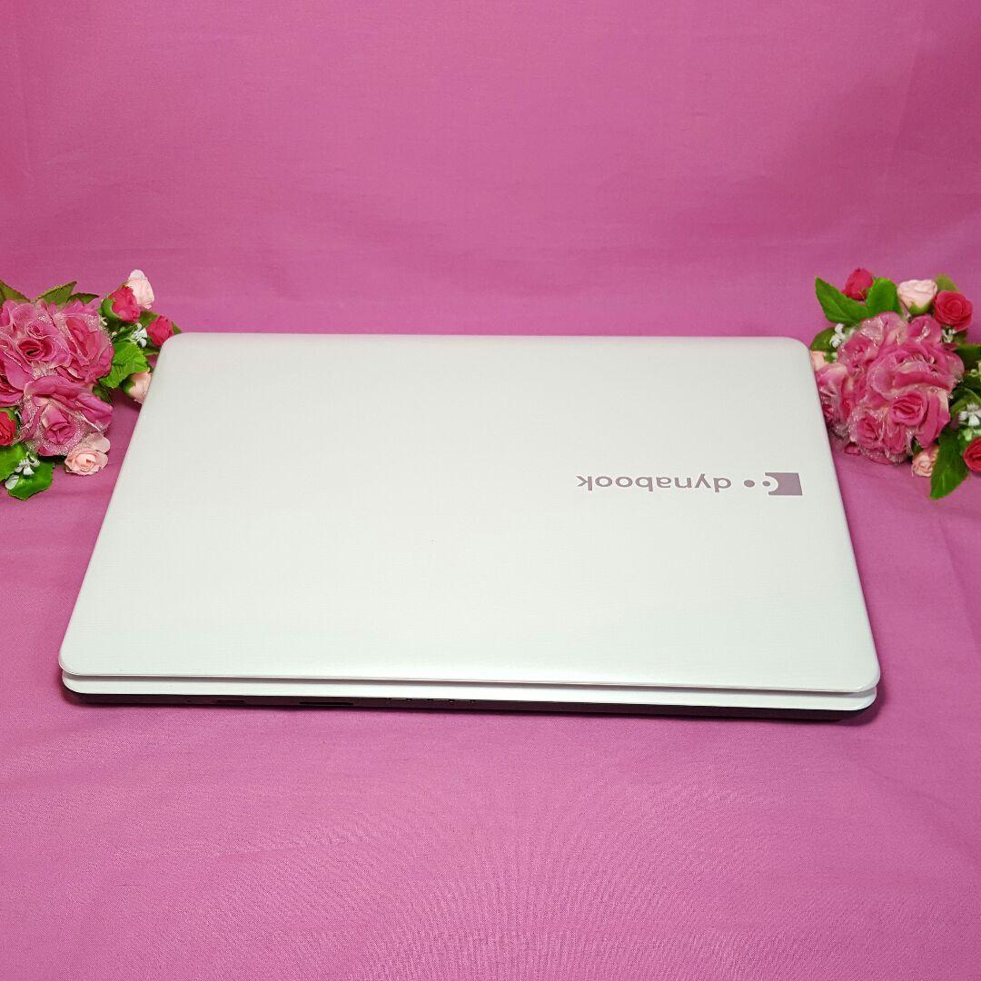 モモ✿CORE-i3✿ホワイト✿Dynabook✿大容量HDD✿メモリ4G