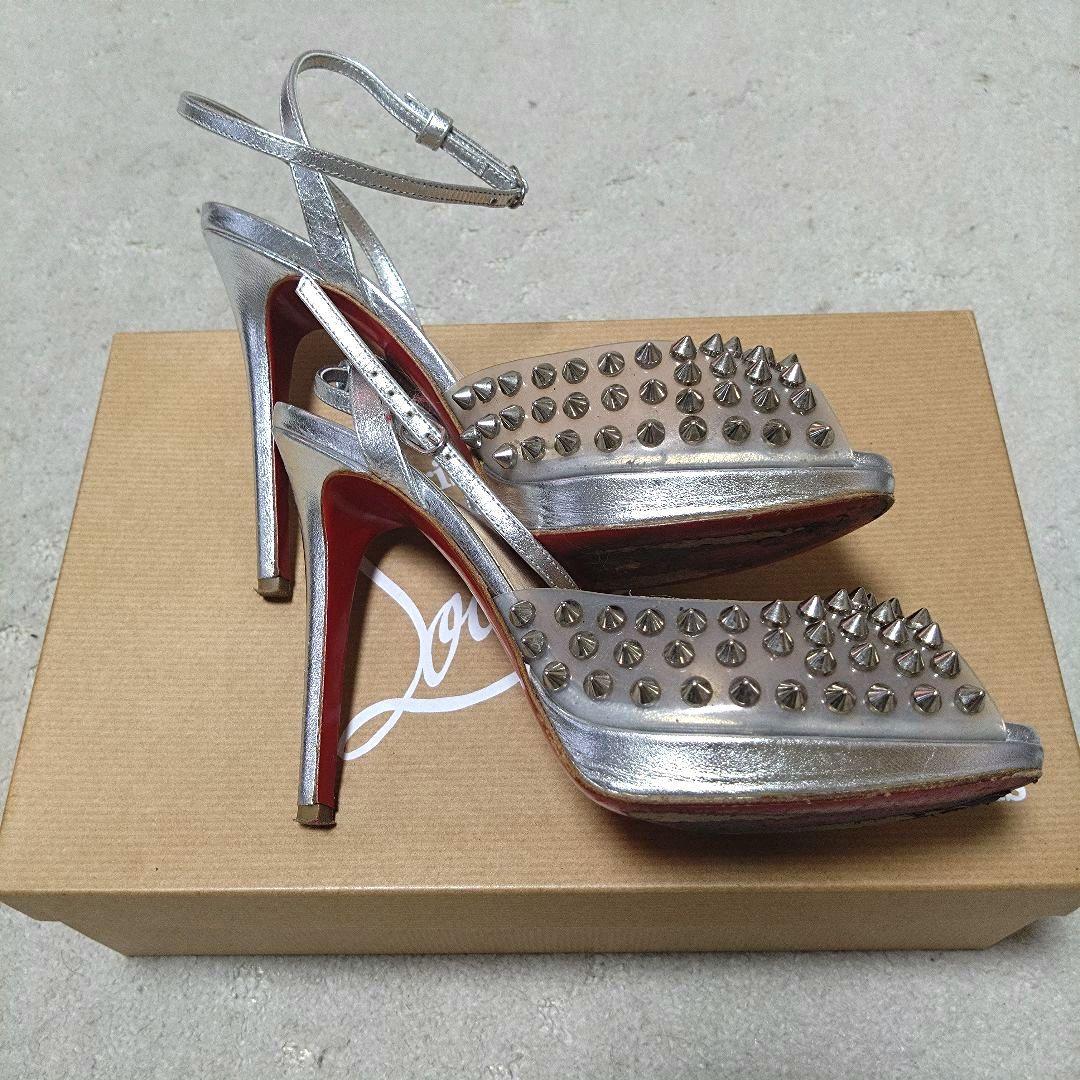 Christian Louboutin サンダル ハイヒール シルバー スタッズ