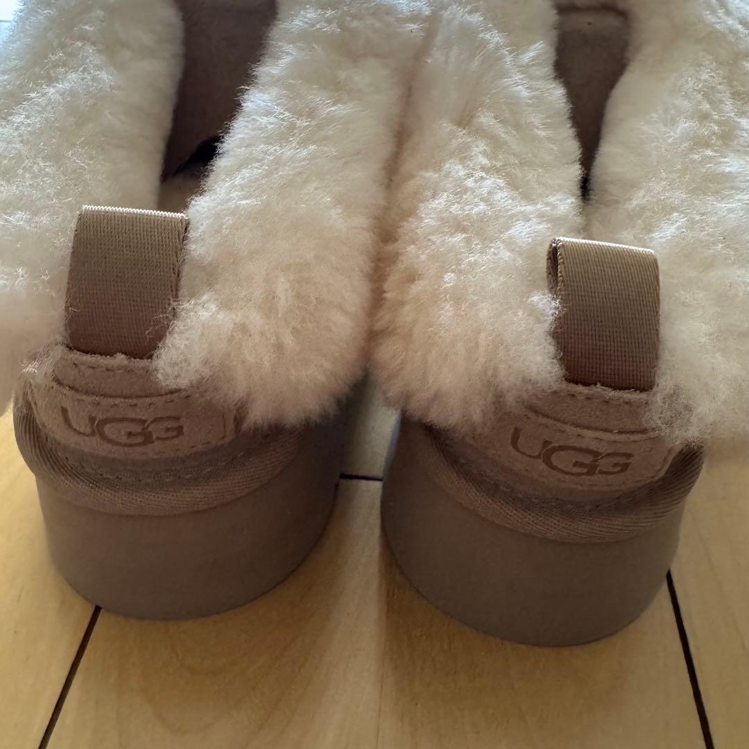 アグ　UGG Tazzelle タゼル