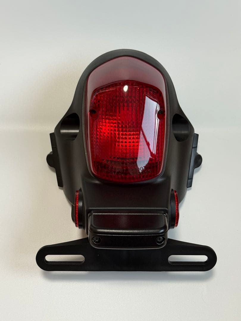 メトロポリタンテール　LED電球　クレアスクーピー