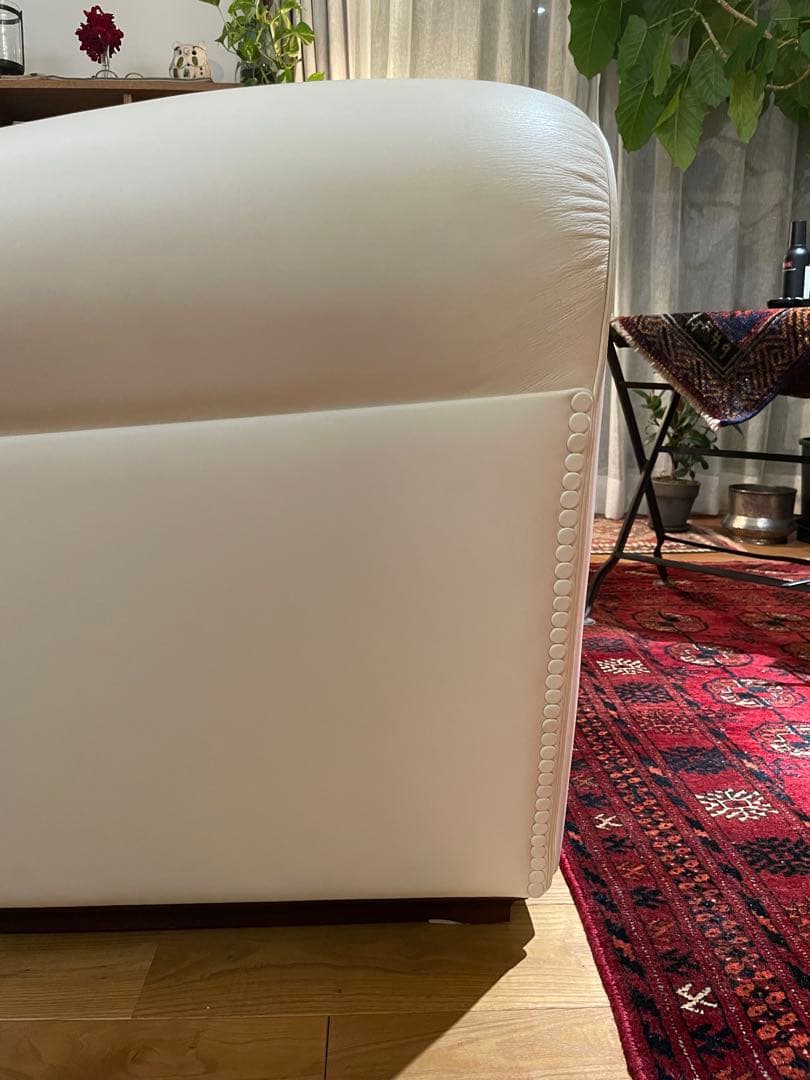 ポルトローナフラウ　バニティフェア　総本革　レザー　ソファ　カッシーナ