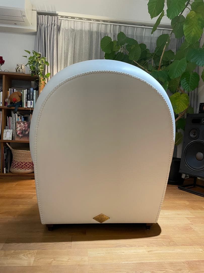 ポルトローナフラウ　バニティフェア　総本革　レザー　ソファ　カッシーナ