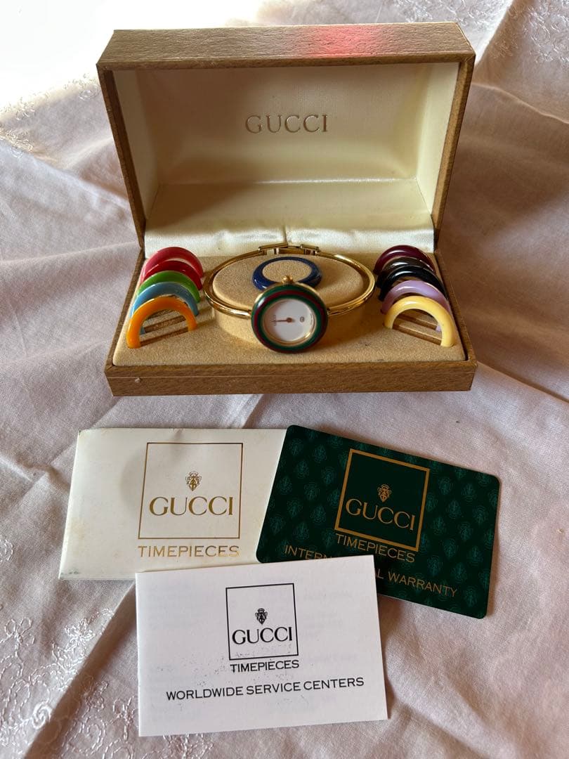 GUCCI グッチ タイムピース TIMEPICES 時計　腕時計